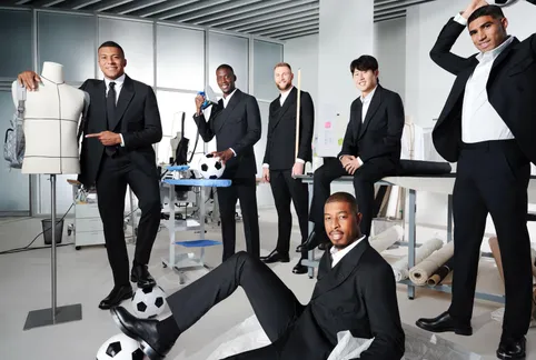 Sự thật về việc Kylian Mbappé ra mắt thương hiệu thời trang riêng tại Paris