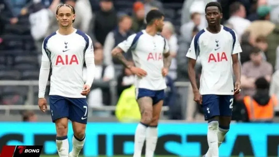 Tottenham lao vào canh bạc 7 vòng cuối giữa cơn hỗn loạn trụ hạng