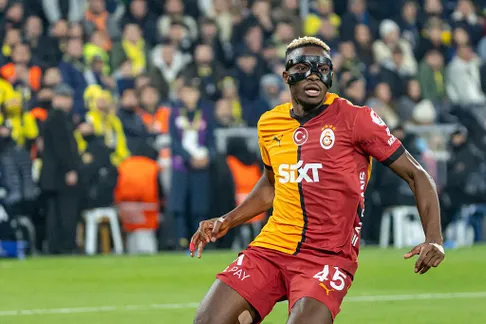 Victor Osimhen 'muốn trở thành' cầu thủ hưởng lương cao nhất MU
