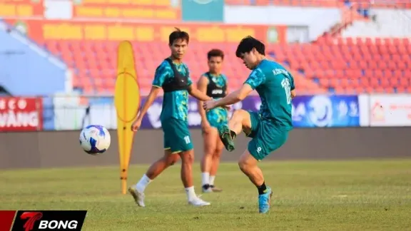 Công Phượng Rách Sụn Chêm, Nghỉ Thi Đấu Ít Nhất 8 Tuần