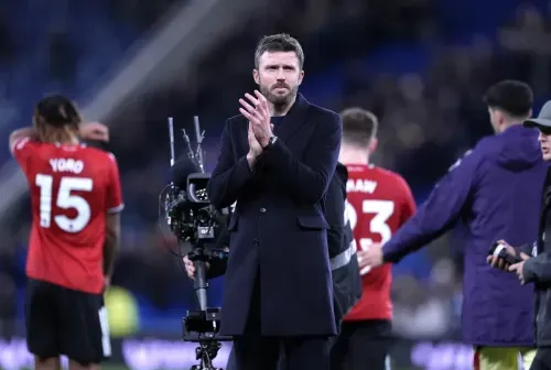 Bí quyết của Michael Carrick: Cách hồi sinh MU không cần phép màu