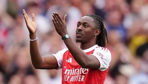 Fabrizio Romano hé lộ cuộc họp khẩn cấp đưa Arsenal đến với Eze