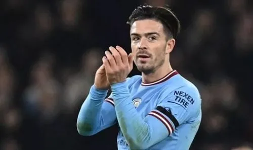 Không còn ở Man City, Jack Grealish vẫn giàu sang vượt bậc