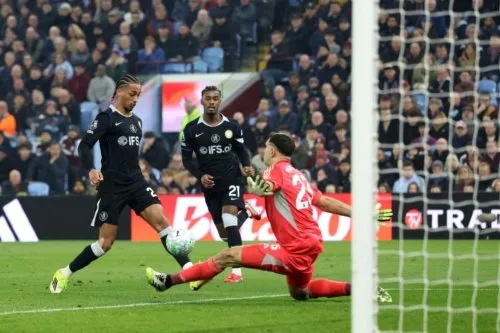 Aston Villa 1-4 Chelsea: Cú hat-trick của Joao Pedro xé nát hệ thống Unai Emery