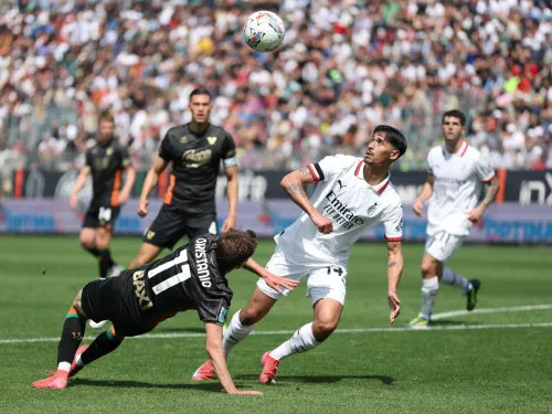 Toni Kroos đề xuất bản hợp đồng then chốt gia cố hàng tiền vệ Real Madrid