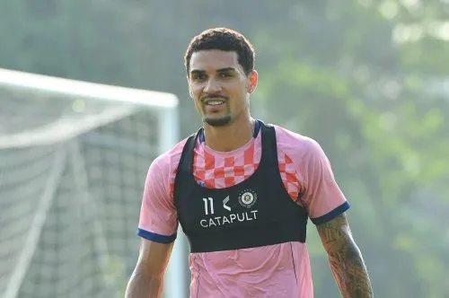 Khi Đỗ Hoàng Hên sẵn sàng khoác áo ĐT Việt Nam – giấc mơ thành hiện thực