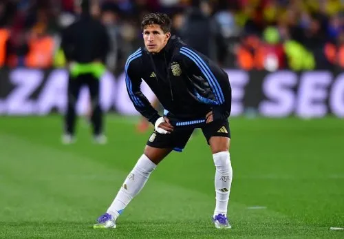 Newcastle United Sẵn Sàng Chi 50 Triệu Euro Cho Tiền Đạo Người Argentina: Đáng Hay Không Với Đội Quạ Áo Sọc?