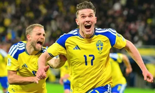 Gyokeres sắm vai người hùng, Thụy Điển đoạt vé World Cup