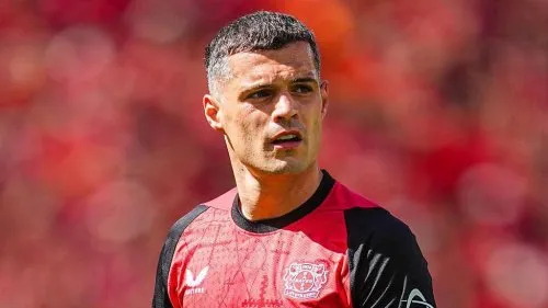 Sunderland chiêu mộ tiền vệ Xhaka từ Bayer Leverkusen