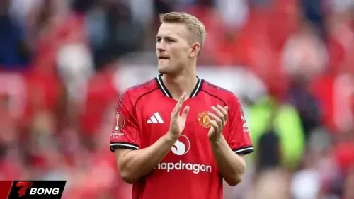 De Ligt Chấn Thương Bí Ẩn, Fan MU Nghi Ngờ Bị Yểm Bùa