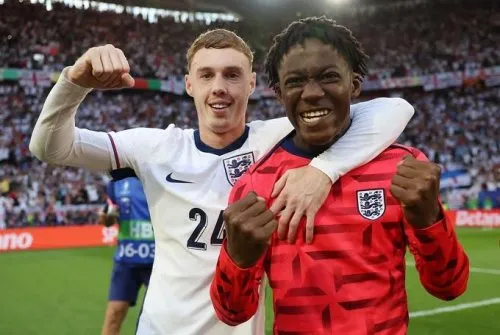 Top 5 cầu thủ bị thổi phồng quá mức tại Ngoại hạng Anh