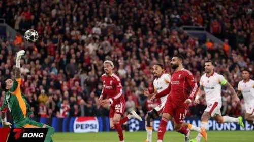 Mohamed Salah rực sáng đưa Liverpool vào tứ kết Champions League sau đêm diễn thăng hoa