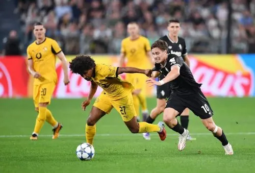 Kenan Yildiz và Del Piero bàn về kỹ thuật ghi bàn 'không thể cản phá'