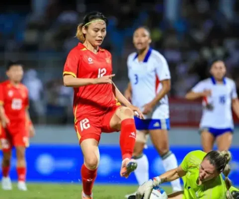 Ai sẽ giành Quả bóng vàng nữ Việt Nam 2025: Bích Thùy, Hải Yến hay Thùy Trang?