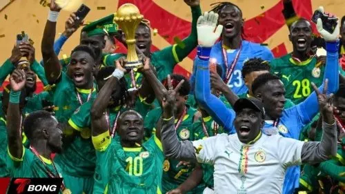 Chuyện hậu AFCON: Số phận của huy chương và cúp vô địch sẽ ra sao?