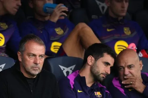 Hansi Flick bàn về Lamine, Pedri, Dro, De Jong, Olmo, Gerard Martin sau trận Barcelona thắng Real Sociedad 2-1