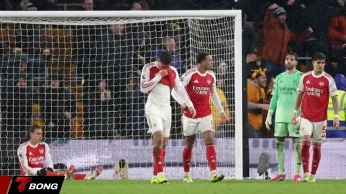Arsenal đánh rơi 2 điểm vì sai lầm phút bù giờ