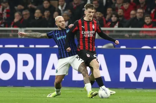 Bóng đá Italy: Chậm chạp đến khó chịu nhưng lại cuốn hút một cách kỳ lạ