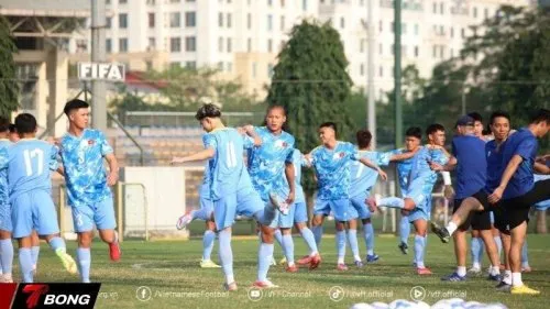 Antonio Moric hội quân U23 Việt Nam khẳng định tài năng trẻ Việt kiều Croatia