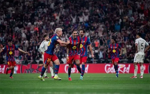 Raphinha rực sáng đưa Barcelona lên đỉnh Siêu cúp Tây Ban Nha 2026