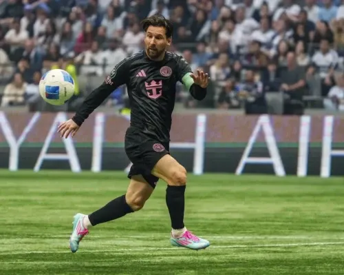 Messi im tiếng ở bán kết Cup C1 Bắc Trung Mỹ