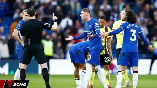 Chelsea đối đầu Burnley và bài toán nan giải nơi hàng phòng ngự mong manh