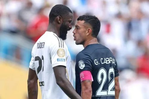 Gustavo Cabral giải thích về cáo buộc lăng mạ Antonio Rudiger