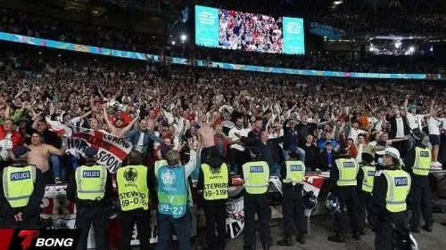 Xem chùa bóng đá tại Anh chính thức trở thành tội hình sự từ 2026