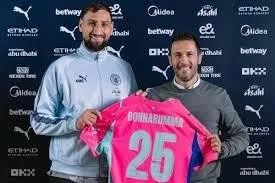 Nguồn tin từ Manchester City tiết lộ lý do Pep Guardiola theo đuổi việc ký hợp đồng lớn với Gianluigi Donnarumma