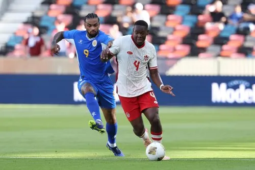 🚨 Curaçao gỡ hòa Canada phút chót trong trận cầu kịch tính tại Gold Cup