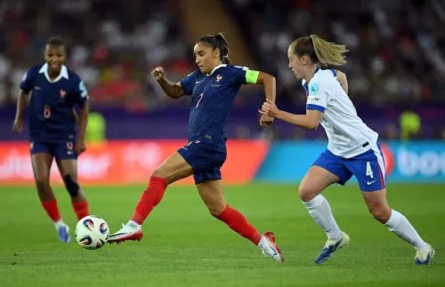 Euro 2025: Pháp gây sốc khi hạ đương kim vô địch Anh ngay trận mở màn