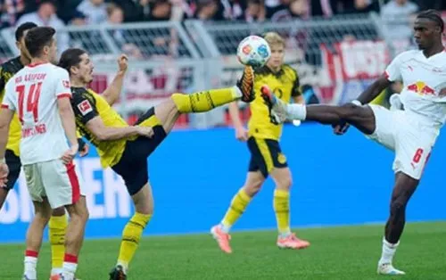 Dortmund hòa Leipzig, giữ vững vị trí thứ 2 trên BXH Bundesliga