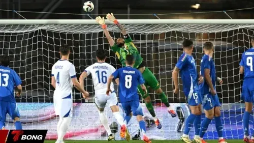 Italy đối đầu Bosnia tại "chảo lửa" Zenica