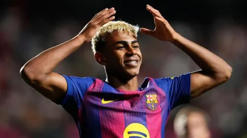 Lamine Yamal nhận lời cảnh báo từ Paulo Futre sau chuyện tình cảm