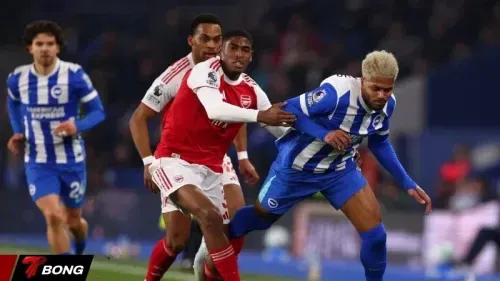 Arsenal Bứt Phá, Man City Đối Mặt Áp Lực Lớn