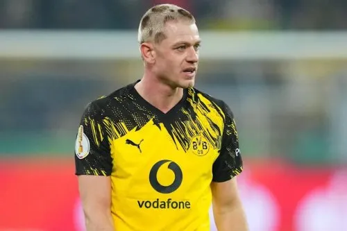 Barcelona sắp hoàn tất việc chiêu mộ Julian Ryerson của Borussia Dortmund trong kỳ chuyển nhượng tháng 1