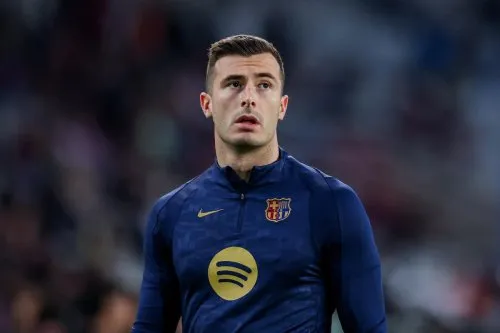 Độc quyền: Como chính thức gửi đề nghị mượn thủ môn Barcelona