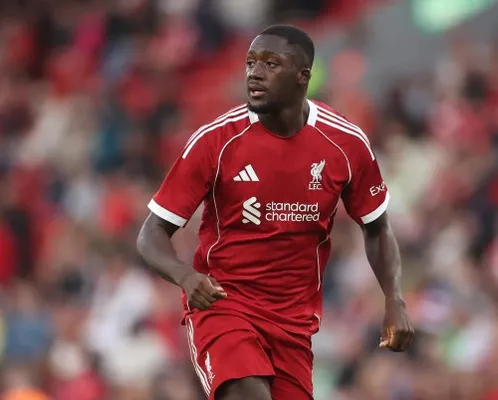 Real Madrid Nhắm Tới Hậu Vệ Liverpool Vào Hè Tới: Lựa Chọn Sáng Suốt Cho Alonso?