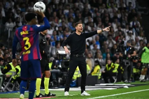 Mất Cup cho Barca, Alonso vẫn ghi điểm về chiến thuật