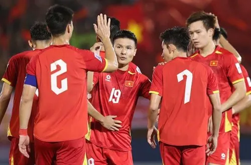 Chấn động: Quang Hải rời ĐT Việt Nam