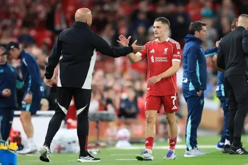 Nhà vô địch World Cup bảo vệ ngôi sao 'xuất sắc' của Liverpool sau những chỉ trích gần đây