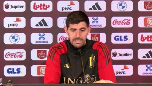 Cựu HLV Bỉ giữ vững lập trường về quyết định loại Thibaut Courtois