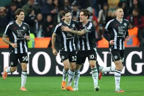 Ekkelenkamp hạ gục Napoli, Inter có cơ hội vươn lên đỉnh bảng Serie A