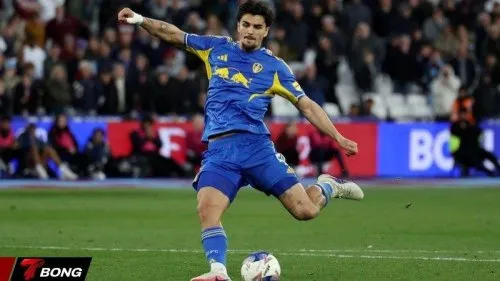 Struijk sút luân lưu đưa Leeds vào bán kết FA Cup sau 39 năm chờ đợi